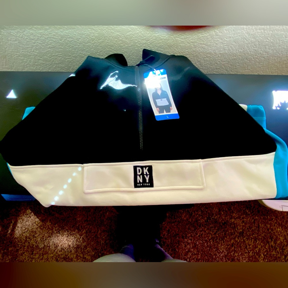DKNY sport pullover